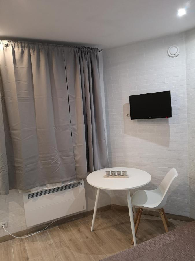 Freedom Apartment On Bazarna Str إلفيف المظهر الخارجي الصورة